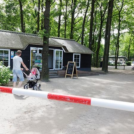 Familiecamping De Vossenburcht IJhorst Exterior photo